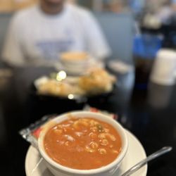 Lincolnway Cafe - Tomato mac soup