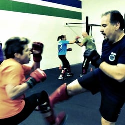IKM Krav Maga - Spartan Self Defense - Personal empowerment - size doesn't matter...