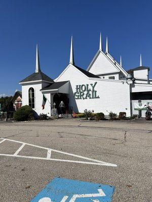 Holy Grail Restaurant and Pub by null