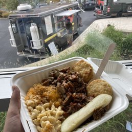 Pork Slider, Chicken Slider, MacNCheese
