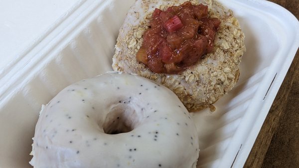 Ruckus Donuts by null