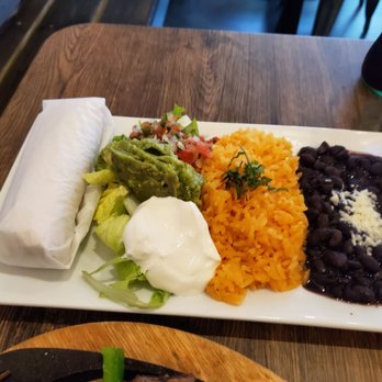Casa Oaxaca - Sides for mixed fajita - Mexican Near Me - Bethesda, Maryland Casa Oaxaca - Sides for mixed fajita - Mexican Near Me - Bethesda, Maryland