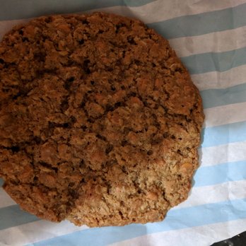 Schmackary's - Oatmeal cookie - Desserts Near Me - New York, New York Schmackary's - Oatmeal cookie - Desserts Near Me - New York, New York