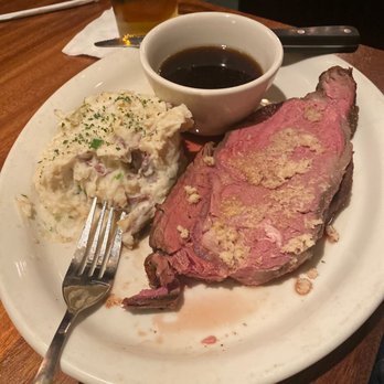 Charleston's - Prime Rib - American Near Me - Indianapolis, Indiana Charleston's - Prime Rib - American Near Me - Indianapolis, Indiana
