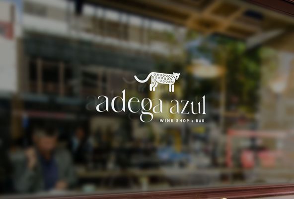 Adega Azul by null
