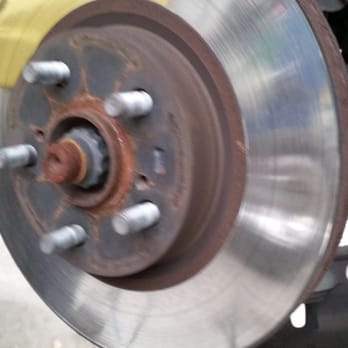 MD Automotive - These rotors should have been smooth, the are lined with groves. - Auto Repair Near Me - Houston, Texas MD Automotive - These rotors should have been smooth, the are lined with groves. - Auto Repair Near Me - Houston, Texas