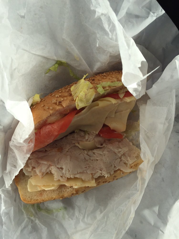 CARDILLO’S SUPER DELI Updated August 2024 12 Reviews Lovell St