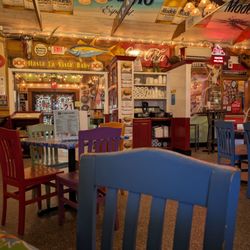 Tia Juanita Fish Camp - Entry area to Tia Juanita's in Winnie.