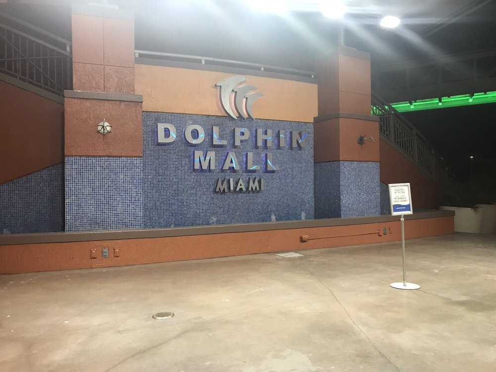 Dolphin Mall 2 Photos 421 Reviews Shopping Centres Nw 12th St Miami Fl United States Phone Number Products Yelp