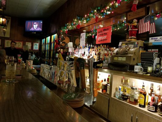 617 BAR - Updated January 2025 - 13 Photos & 12 Reviews - 2185 4th St