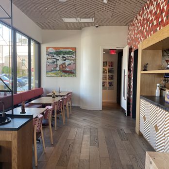 Nando's Peri-Peri - South African Near Me - Houston, Texas
