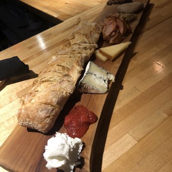 Cru Cellars - Cheeses Cow: Comité  Goat: Hombolt Fog and Crotin  Smoked Salmon Dock Rillete - Wine Bars Near Me - Tampa, Florida