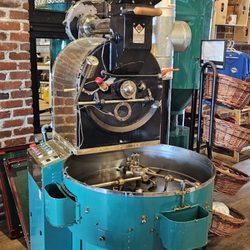 Rhodos Coffee & Micro Roasting