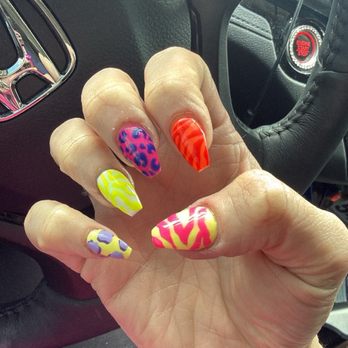 SunRise Nail & Spa - Nail Salons Near Me - Saint Peters, Missouri