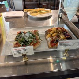 Absolutely amazing pizza selections Absolutely amazing pizza selections