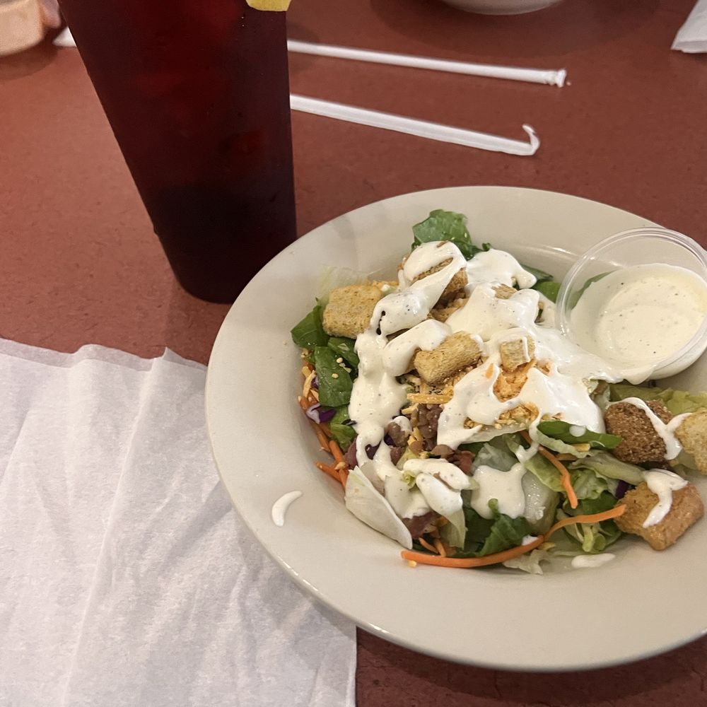 Wife and I share so this is half a salad. Really good and fresh salad. Wife and I share so this is half a salad. Really good and fresh salad.