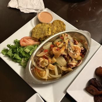 Trasiego - Ensalada de camaron - Seafood Near Me - Guanica, Puerto Rico