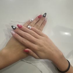 T & T Nails