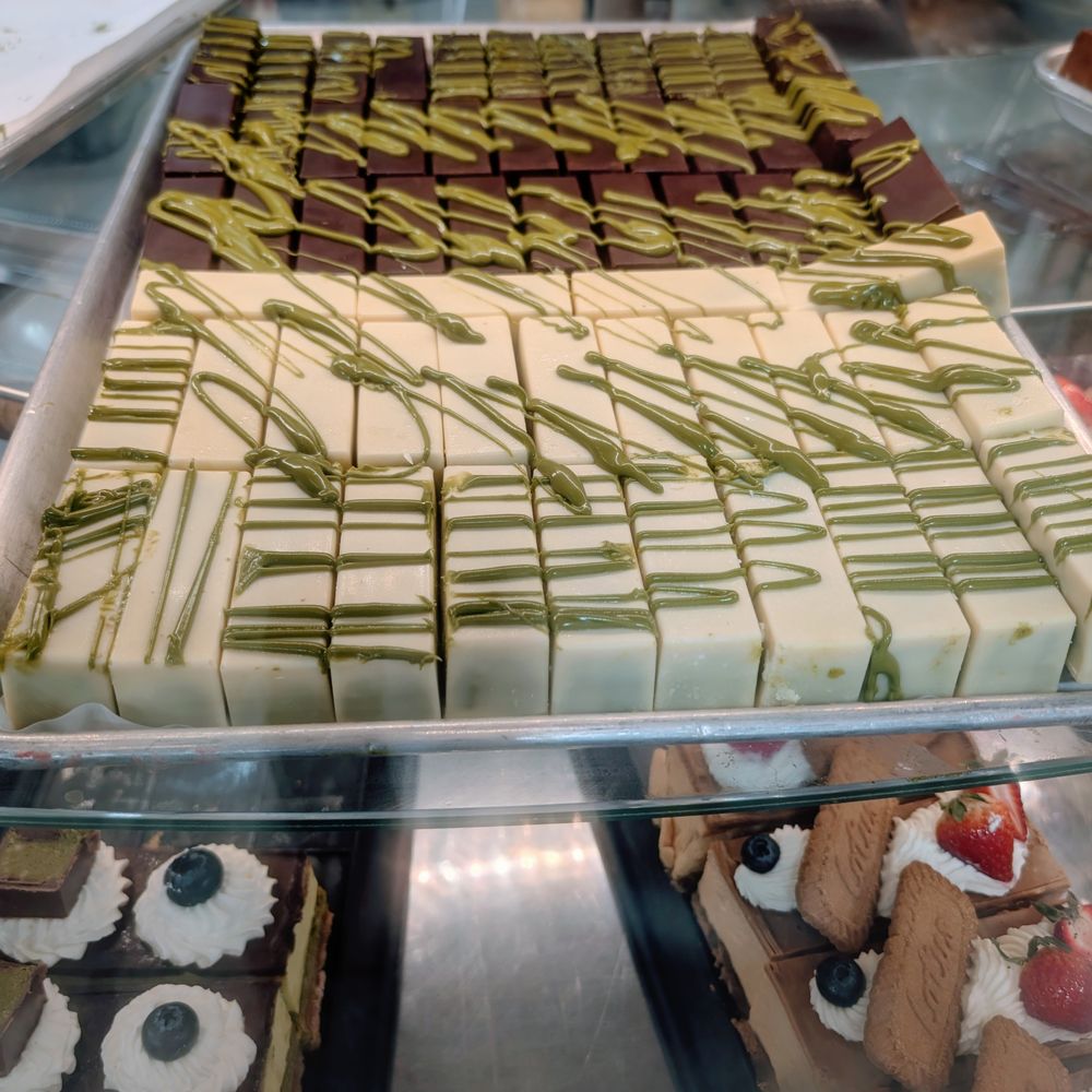 Royal Roastery - Houston - Chocolates - Coffee Roasteries Near Me - Houston, Texas