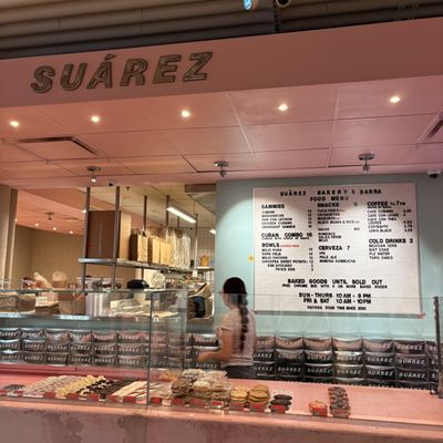 Suárez Bakery & Barra by null