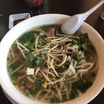 Pho Tran's - XL bowl. Looks big but actually shallow. $11 is too steep in my opinion. - Vietnamese Near Me - Chino, California Pho Tran's - XL bowl. Looks big but actually shallow. $11 is too steep in my opinion. - Vietnamese Near Me - Chino, California