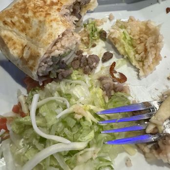 La Pasadita - Burrito la Pasadita Specialty. Steak?? Not sure what the protein was but steak is was not. - Mexican Near Me - Clearwater, Florida La Pasadita - Burrito la Pasadita Specialty. Steak?? Not sure what the protein was but steak is was not. - Mexican Near Me - Clearwater, Florida