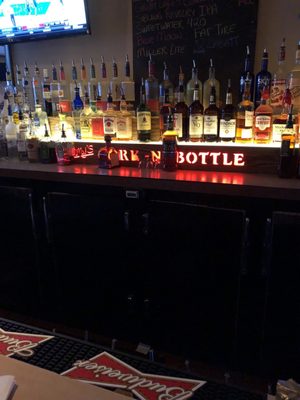 Cork-N-Bottle by null