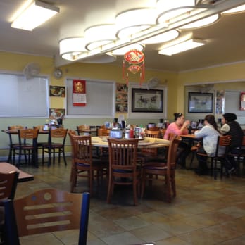 Mekong Restaurant - A Shot of the Main Dining Area of Pho Mekong - Vietnamese Near Me - Oakland, California Mekong Restaurant - A Shot of the Main Dining Area of Pho Mekong - Vietnamese Near Me - Oakland, California