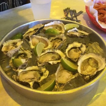 Claw Shack - Dozen raw oysters - Cajun/Creole Near Me - San Jose, California