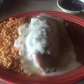 Tio Carlos - This is the chili Reno stuffed with brisket. This is a must try dish. It's amazing! - Mexican Near Me - Irving, Texas Tio Carlos - This is the chili Reno stuffed with brisket. This is a must try dish. It's amazing! - Mexican Near Me - Irving, Texas