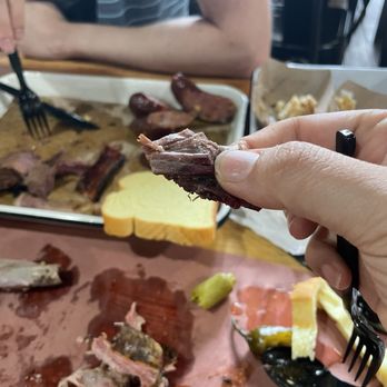 Burnt Bean- Seguin - Dry brisket = :( - Barbeque Near Me - Seguin, Texas