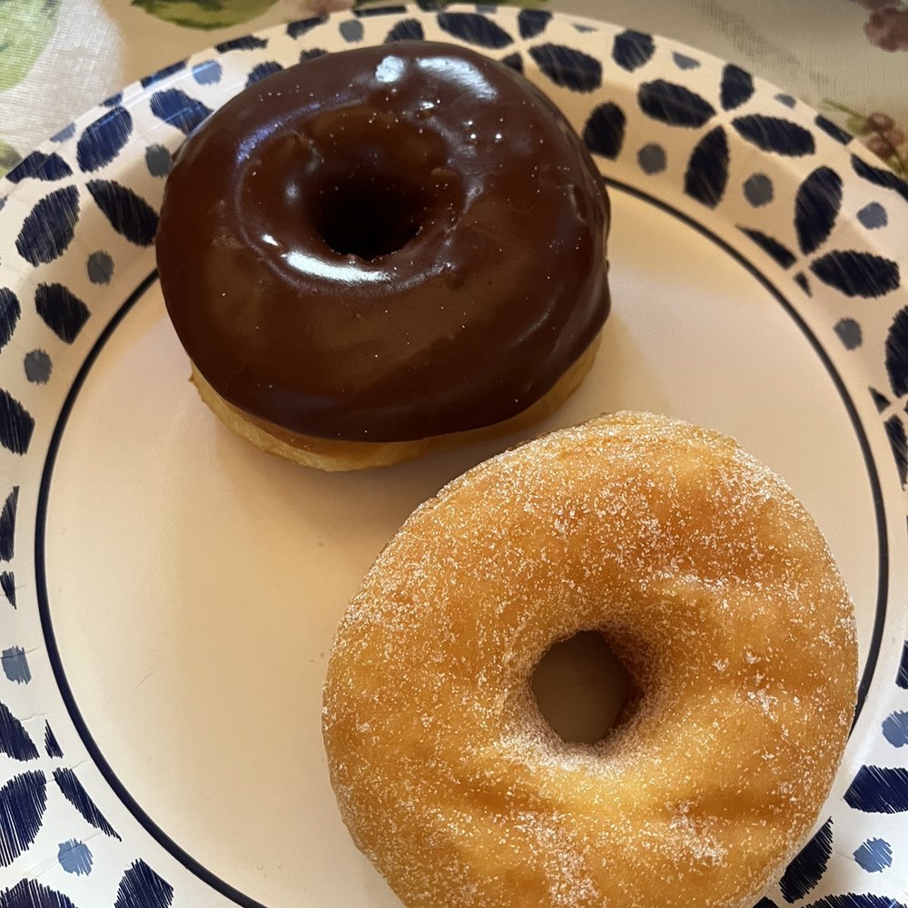 OJ's Donuts House - Donuts Near Me - Big Bear Lake, California