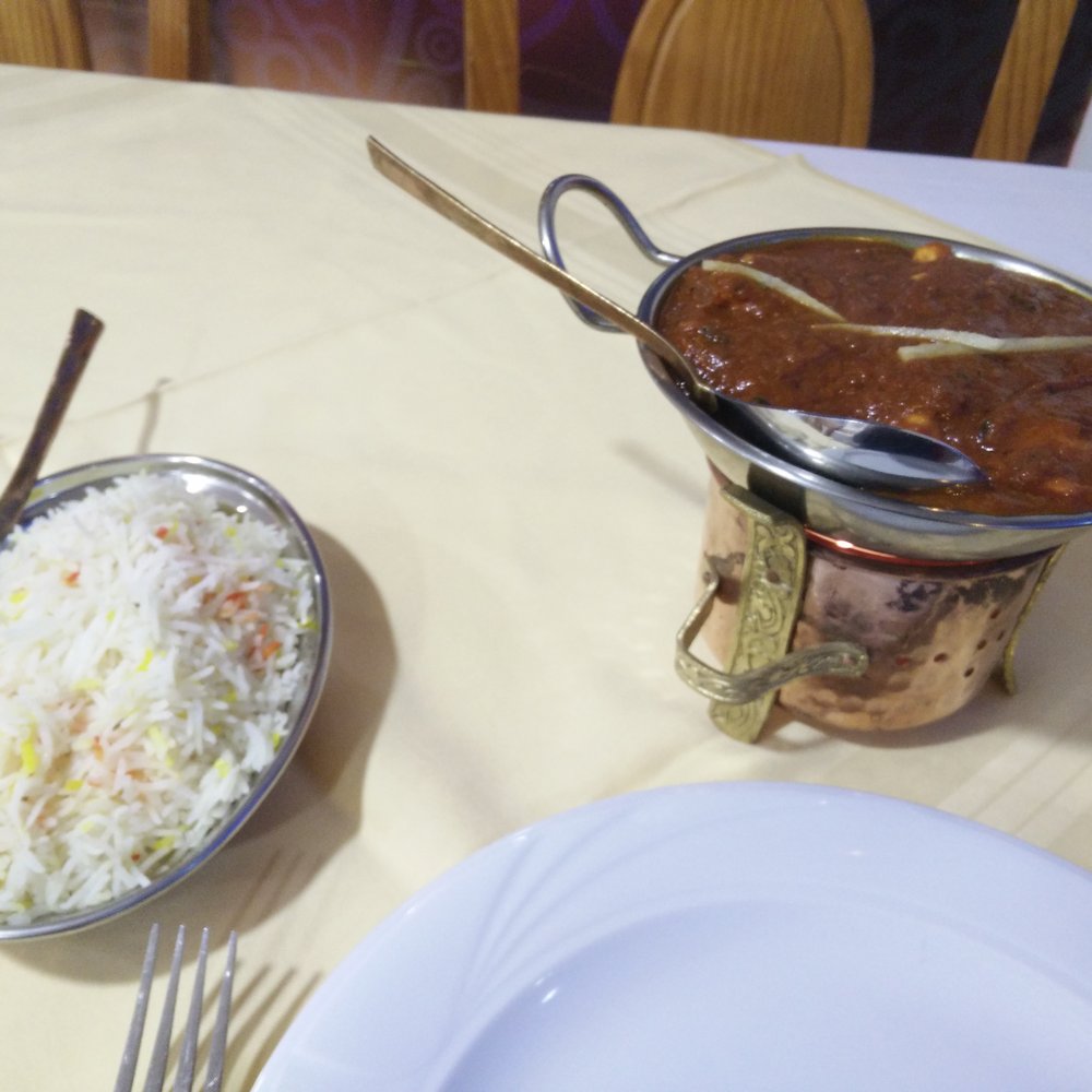 India Gate - Indian Near Me - La Línea de la Concepción, California