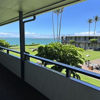 Maui Seaside Hotel - The view out our hotel room. - Hotels Near Me - Kahului, Hawaii Maui Seaside Hotel - The view out our hotel room. - Hotels Near Me - Kahului, Hawaii