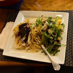 Sumdum Yacht - Blackened halibut on pasta.