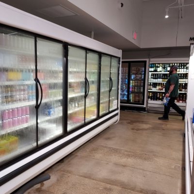 Roy Pope Grocery by null