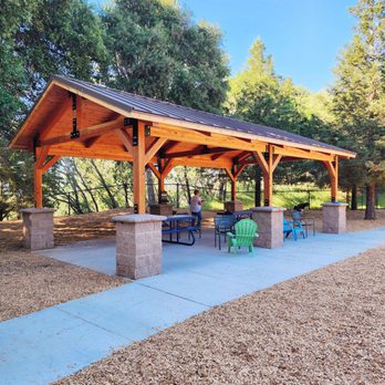 Villa Dog Park - Villa dog park has re-opened. New pavilion, walking path, water facilities, and entrance. Windsor needs to step up their game. - Dog Parks Near Me - Healdsburg, California Villa Dog Park - Villa dog park has re-opened. New pavilion, walking path, water facilities, and entrance. Windsor needs to step up their game. - Dog Parks Near Me - Healdsburg, California
