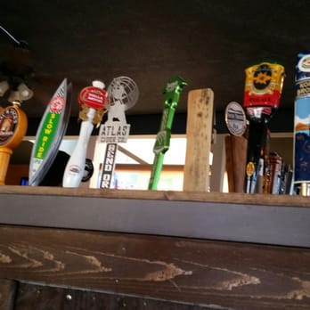 Pour House Grill - Some taps - American Near Me - Bend, Oregon