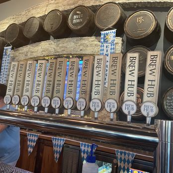 Brew Hub - Taps - Breweries Near Me - Lakeland, Florida