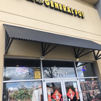 General Pot - Signage on storefront - Chinese Near Me - Fremont, California
