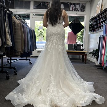 Cruz Custom Tailors - Get the perfect fit !! - Sewing & Alterations Near Me - Riverside, California Cruz Custom Tailors - Get the perfect fit !! - Sewing & Alterations Near Me - Riverside, California