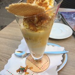 manolis eis - Eierlikörbecher
