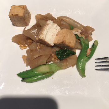 Baan Thai - Pad See Ew - Thai Near Me - Panorama City, California Baan Thai - Pad See Ew - Thai Near Me - Panorama City, California