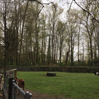 Maplewood Farm - Farms Near Me - North Vancouver, British Columbia