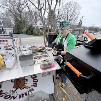 Dragon Run Dogs - Food Trucks Near Me Dragon Run Dogs - Food Trucks Near Me