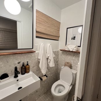 The Pearl Hotel - San Diego, CA