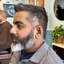 R Barber Shoppe & Salon - Haircut, Beard Trim and Straight Razor Shape