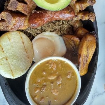 Tipico Rinconcito Colombiano - Colombian Near Me - Hollywood, Florida