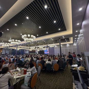 HL Peninsula - Dim Sum Near Me - Castro Valley, California