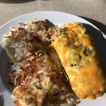 Park Place Cafe - Meat Lovers Omelette - Breakfast & Brunch Near Me - Milwaukee, Wisconsin Park Place Cafe - Meat Lovers Omelette - Breakfast & Brunch Near Me - Milwaukee, Wisconsin